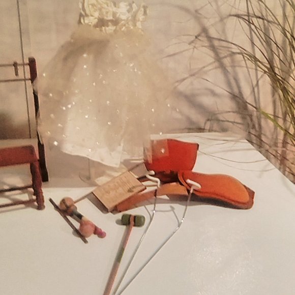 BRADFORD EXCHANGE DOLLS 3 W/ACCESSORIES - Picture 10 of 16